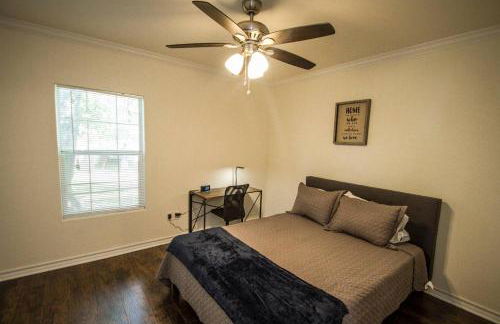 Cozy Remodeled 2br/2ba Near Downtown Sleeps 8 - Foto 20