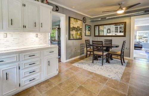 Waterfront Lake LBJ Cabin w/ Private Dock! - Photo 10