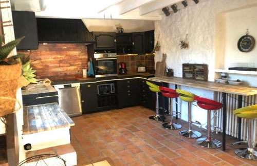 Superbe bergerie en cœur de foret avec piscine privée lac rivière cascades - Foto 10