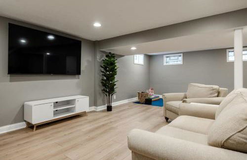 Amazing Pool & Walk to the Park - Foto 46