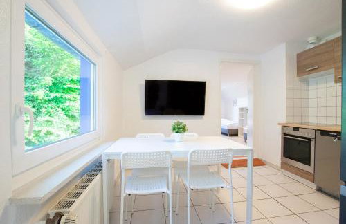 Tolstov Apartments - 3 Room Apartments with Garden - 20 Min Messe DUS & Airport DUS - Foto 9