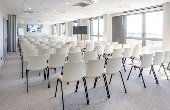 Sevenline Aparthotel Purpan Toulouse - Foto 49