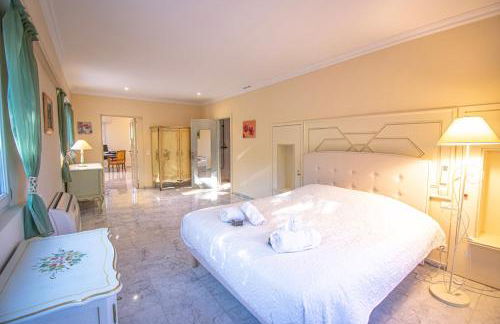 Charmante villa avec grande piscine au calme - Foto 24