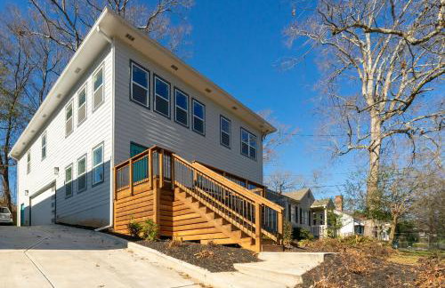 New Luxury Family Friendly Home Centrally Located - Foto 59