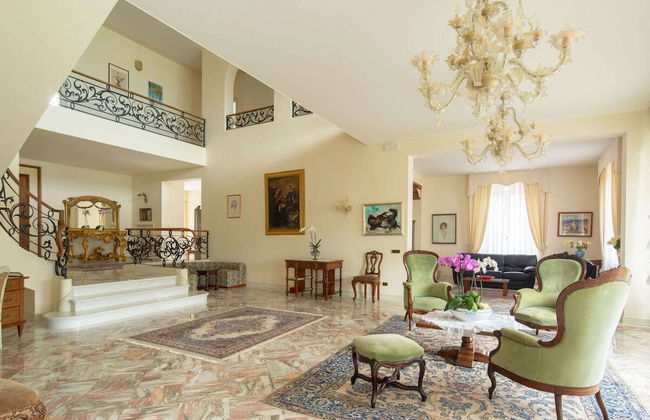 Splendid Villa in Macerata With Pool & Views - Foto 7