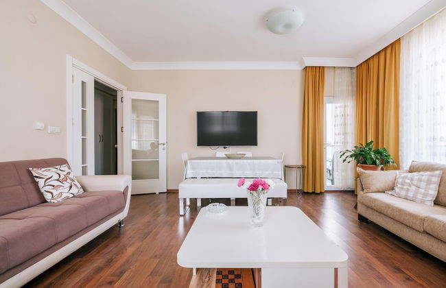 Lovely Flat w Balcony 10 min to Moda Coast - Foto 6