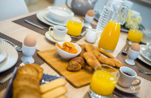 The Sisters Villa - Photo 18