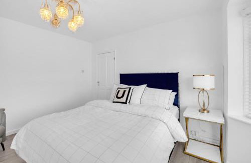 4 Bed - Sleeps 8 - Free Parking - Garden - Foto 6