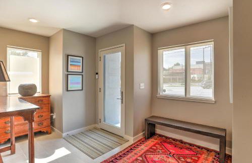 Luxe Townhouse with Garage and Terrace - Foto 4