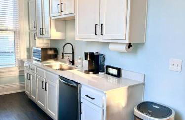 Brand new! Walk to all + 12 mins to Derby! - Foto 20