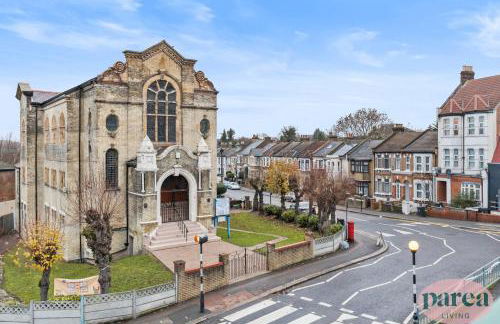 Parea Living - Leytonstone, 2-Bedroom Serviced Apartment, Free Parking, Remote Working - Foto 46