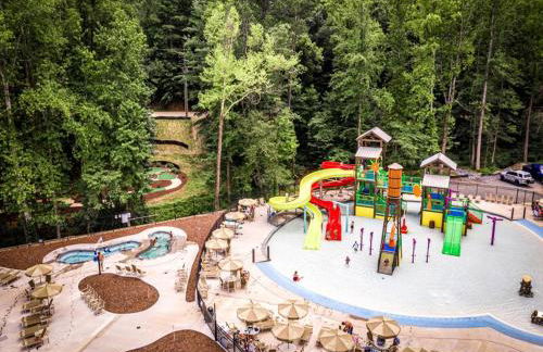 Charming Cabin with Incredible Mountain Views - Foto 50