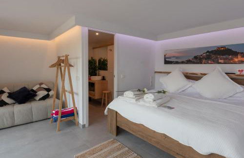 Romantic modern apartment private swimming pool 5 min walk from Begur Centre - Foto 24
