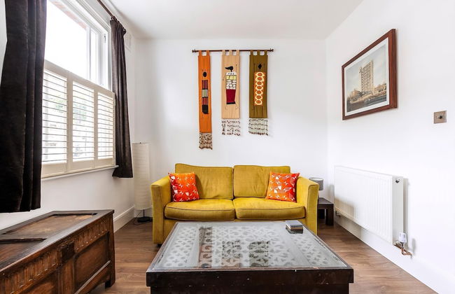 KBT - Charming Golborne Escape - Foto 1