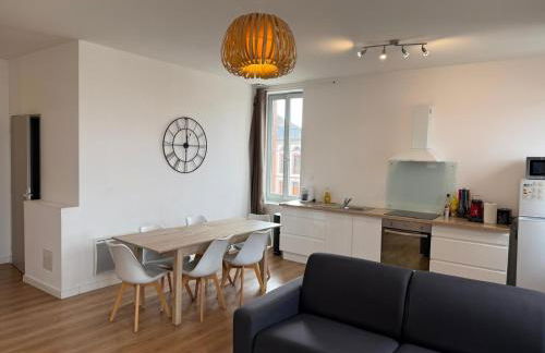 ABEILLE - 2 chambres et 1 canapé-lit, 1er étage, parking - Foto 15