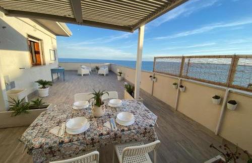 Fronte Mare a Pozzallo in Sicilia - Terrazza delle Sirene - Foto 55