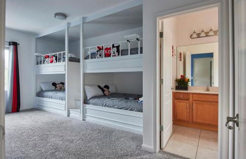 Spacious 6BR Villa with King Beds, Pool & Spa - Foto 33