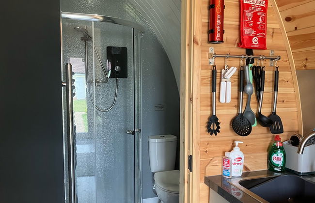 Luxury Glamping Pod With Hot Tub, Fees Apply - Foto 7