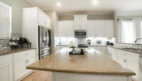 3 BD Townhome w Rooftop Terrace w Free Parking - Foto 5