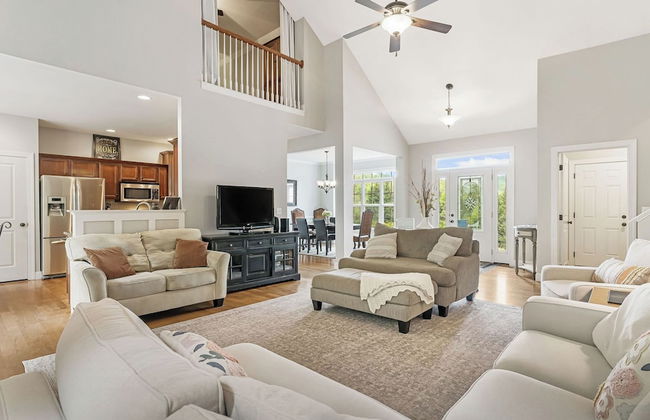 Fairview Vista by Avantstay 10 Mins to Asheville - Photo 7