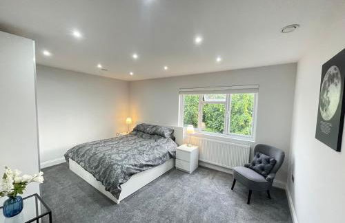 Newly built spacious 1 bedroom apartment - Foto 1