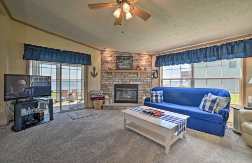 Houghton Lake Family Getaway with Fire Pit! - Foto 6