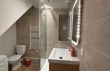 Charmant T2 refait à neuf en plein cœur de Fréjus - Foto 9