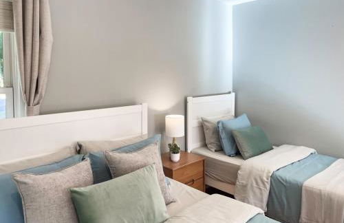 Serenity Haven - A Modern Retreat - Foto 13