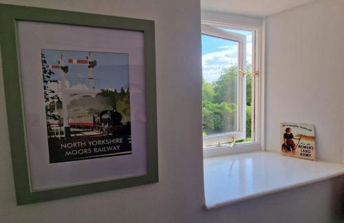 Black Cat Cottage - Central Pickering Cottage - Foto 7