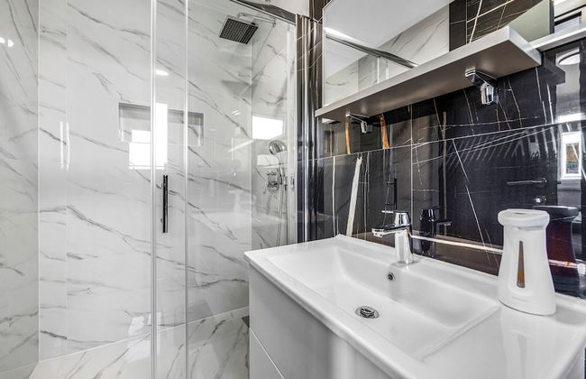 Sauna & Jacuzzi Apartment Rossa - Photo 12