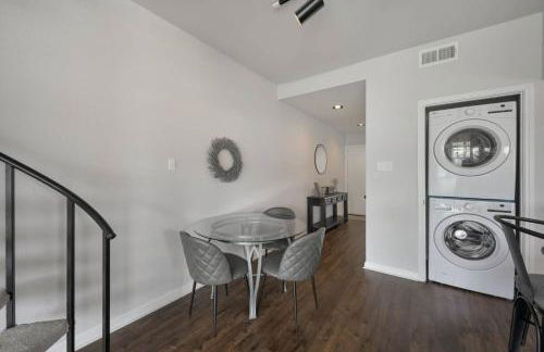 April Point Dr S - Photo 19