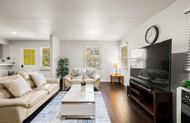 Comfortable Pasadena Retreat With Good Location - Foto 12