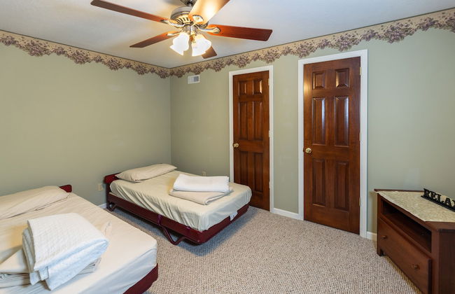 Hillside Villa Ohio - Foto 27