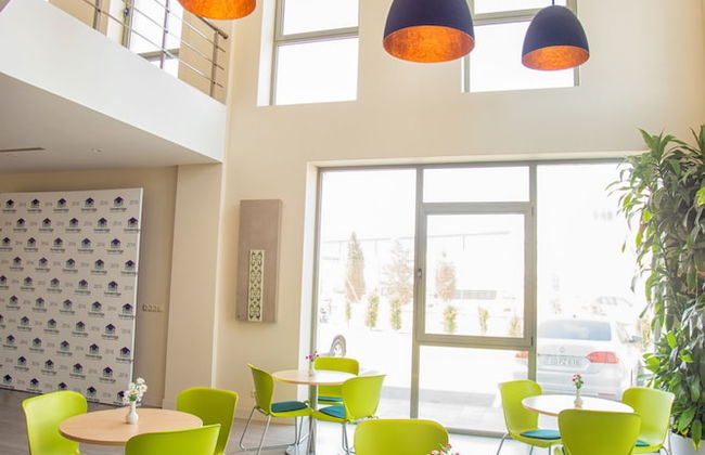 Homebridge Hotel Apartments - Foto 3