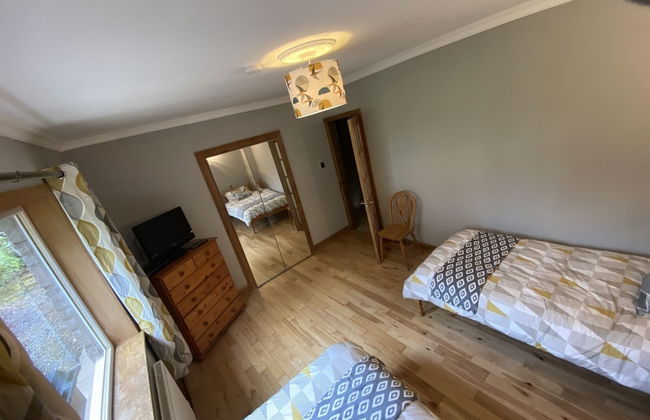 Country Cottage Sleeps 6 w/ Hot Tub & Dog-friendly - Foto 2