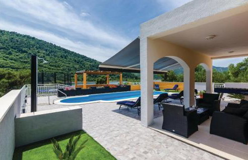 Three-Bedroom Holiday Home In Ston - Foto 14