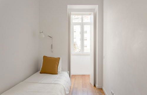 Calçada de Santo Amaro Apartments - Photo 69