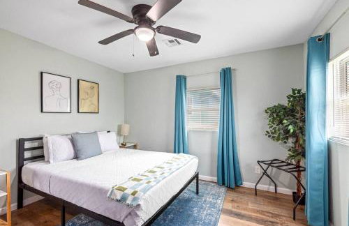 Cozy Home Nr Beach Pier Games WiFi Yard BBQ - Foto 17