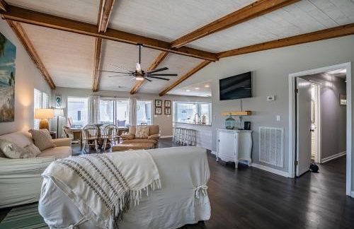 NEW - Walking distance to POOLS and BEACH - Foto 11