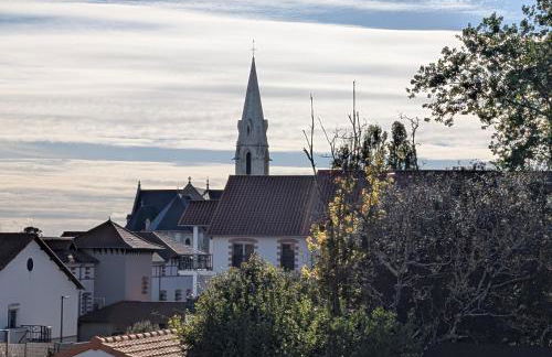 Appartement lumineux avec balcon & aperçu mer - Foto 18