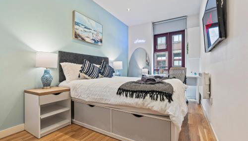 Central Leeds Flat - In City Centre - Modern Décor - Sleeps 8 - Foto 2