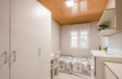 5 Bedroom Awesome Home In Alella - Foto 32