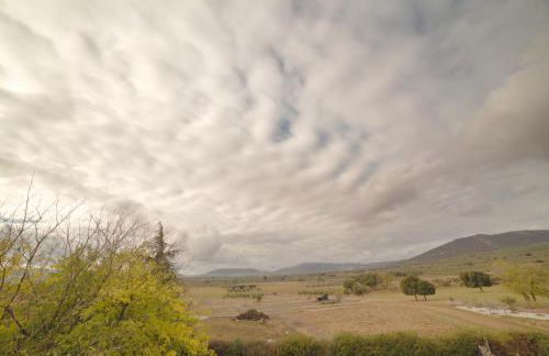CASA LAS 7 CEPAS moderna y acogedora en plena naturaleza - Foto 6