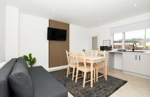 4Bed-House-2Bath-Free Parking-by Holiday Homes - Foto 31