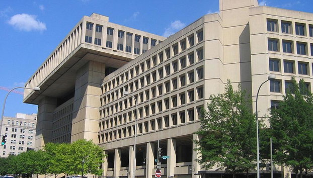 Travel Curious: Secrets et Scandales - Visite guidée privée d'une demi-journée - Photo 3