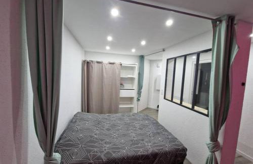Logement Atypique & Parking GRATUIT - Foto 12