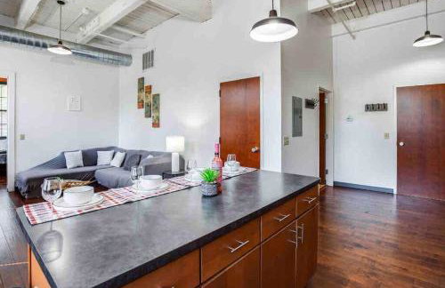 NY Style Centric Loft with King Bed by Park av - Foto 2