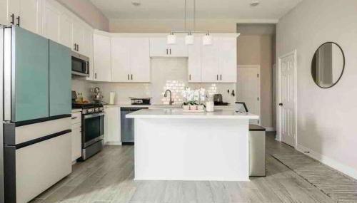 Black and White Retreat 8min to downtown - Foto 3