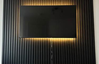 Parkside Luxury 3 bedroom home, 5 min to Ebbsfleet Station and has free Parking - Foto 29