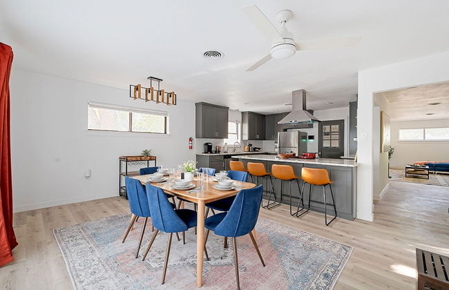 The Oak King Bed Huge Backyard - Foto 12